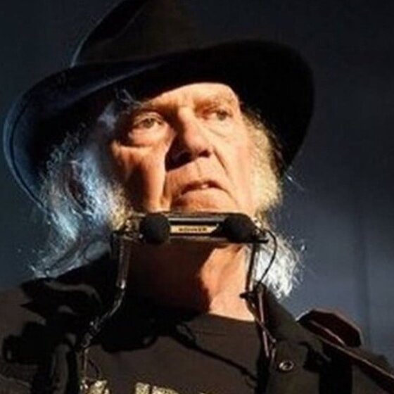 Neil Young, rozhněvaný písničkář