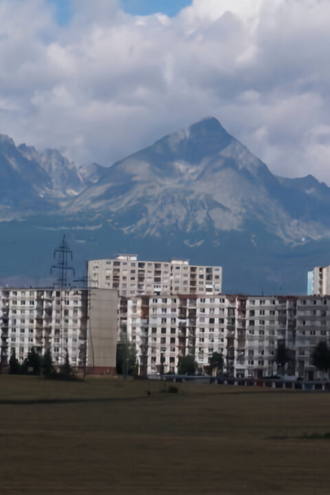 Nezvyčajné príbehy na slovenskom sídlisku