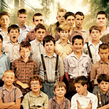 Slavíci v kleci