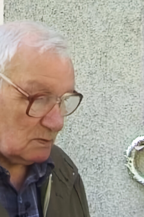 Za každým pomníčkem příběh
