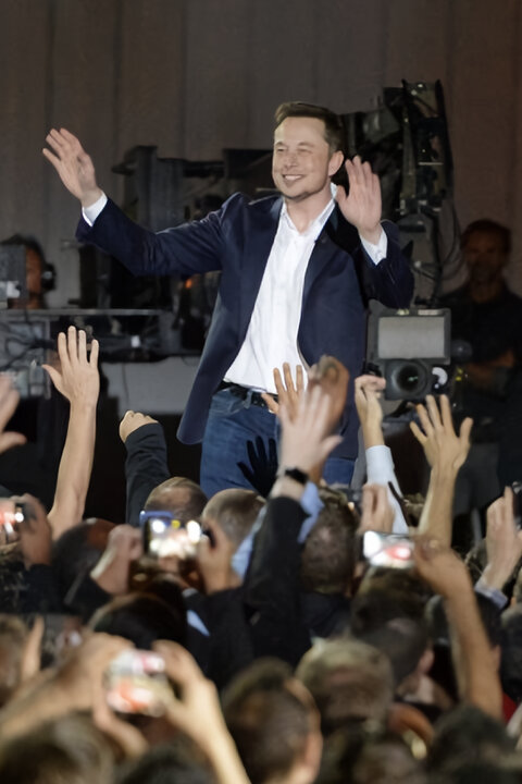 Elon Musk: Padouch nebo hrdina?
