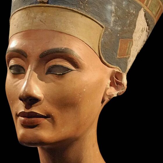 Nefertiti: Osamělá královna