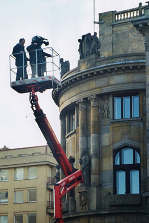 Paláce 1. republiky na nábřeží Vltavy