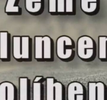 Země sluncem políbená