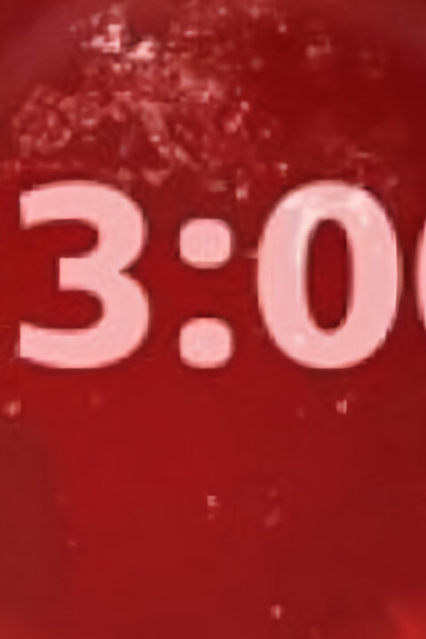 Zprávy ve 23