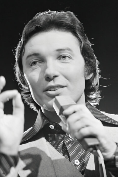 Zpívá Karel Gott