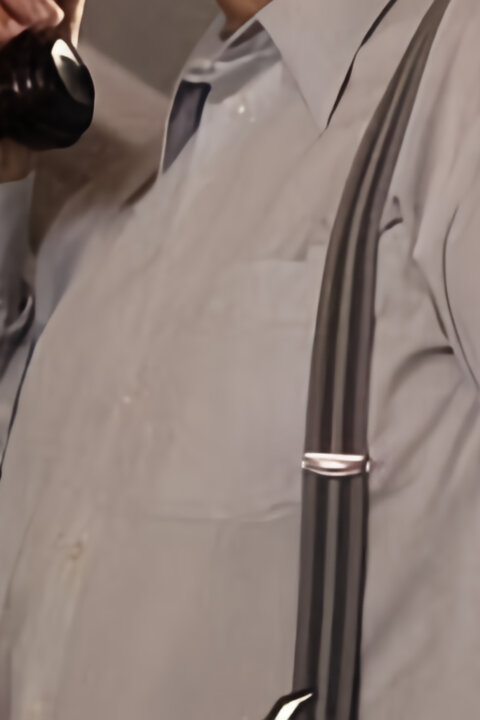 Devatenáct klavírů