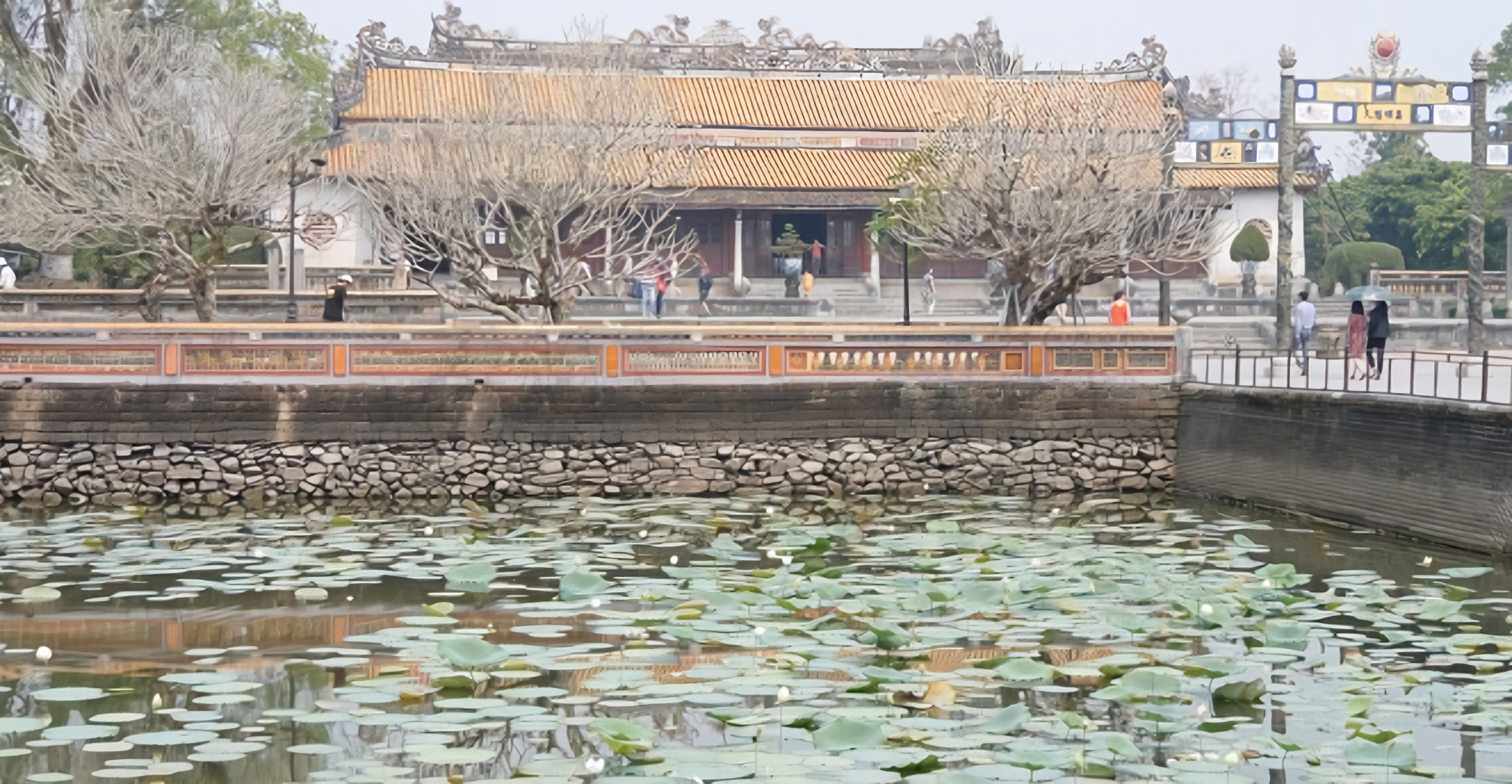 Hue, císařské město a Voňavá řeka