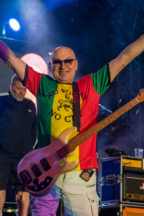 Tři sestry: 40 let na scéně