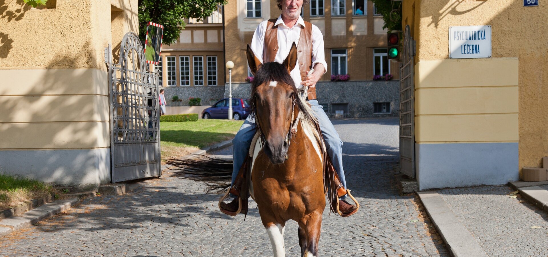 Dědictví aneb Kurva se neříká