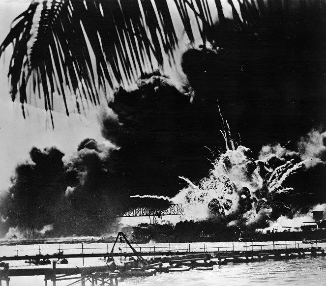 Pearl Harbor: Svět v plamenech