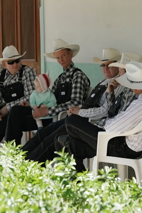Mennonité: Tajemné společenství