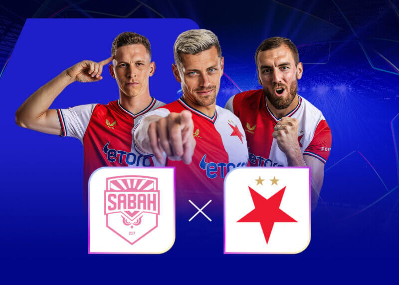Hráči Slavie Praha a loga klubů Sabah Baku a Slavia Praha
